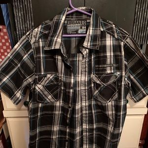 Men’s casual shirt